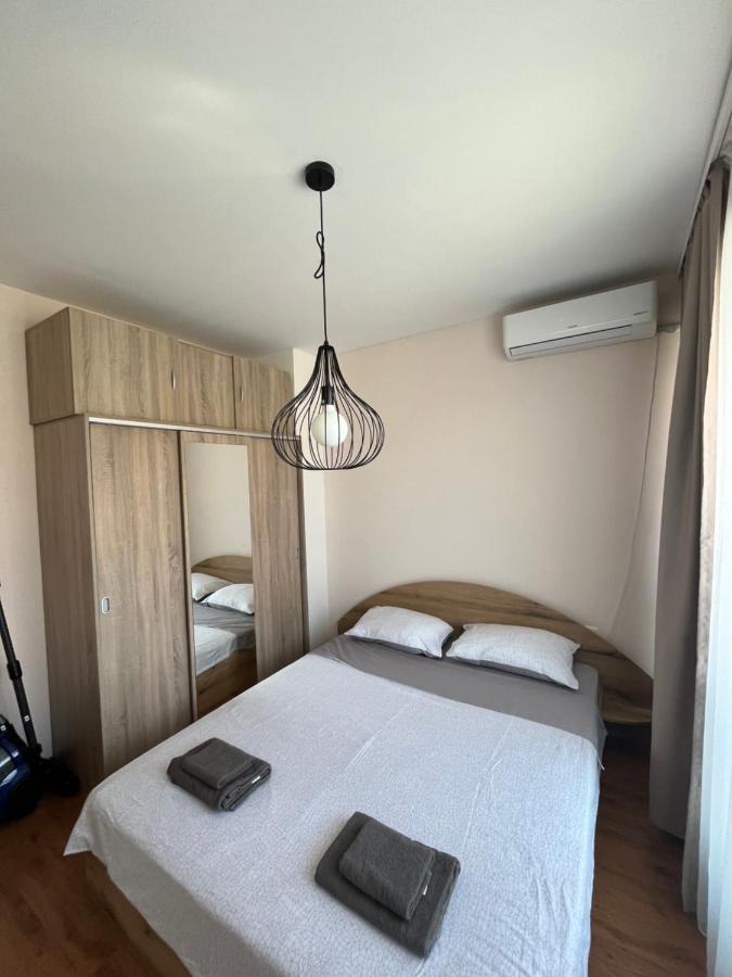 Apartment Happy Holiday 2 부르가스 외부 사진
